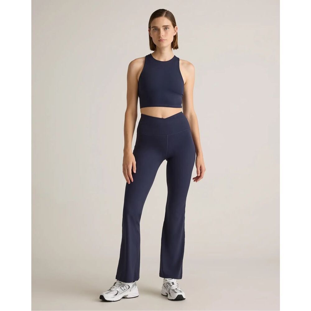 ✨Quince Ultra-Form High-Rise Crossover Flared Deep Navy Sz Medium Pants✨